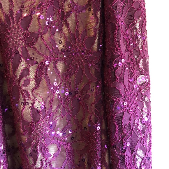 Lace & Sequin Dress - Picture 3 of 3